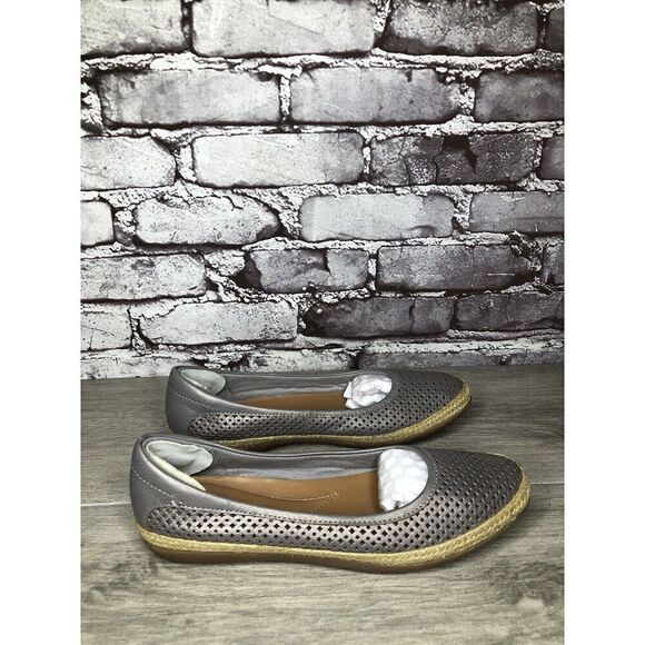 Clarks Collection Elaina Pewter Gray Leather Espadrille Loafer Flats Women 7M US - Picture 3 of 15